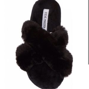 Crissy Faux Fur Criss Cross Slipper